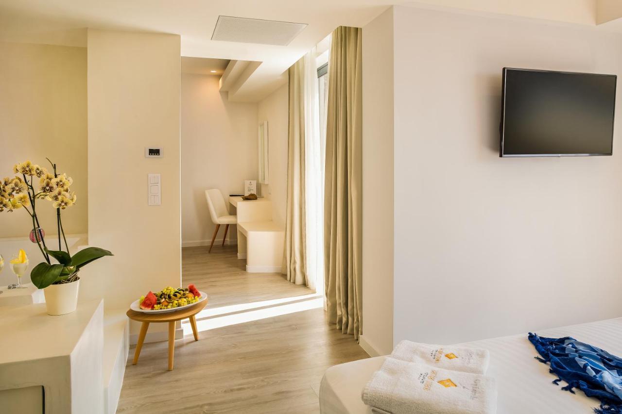 Samian Mare Hotel, Suites&Spa Karlovassi Esterno foto