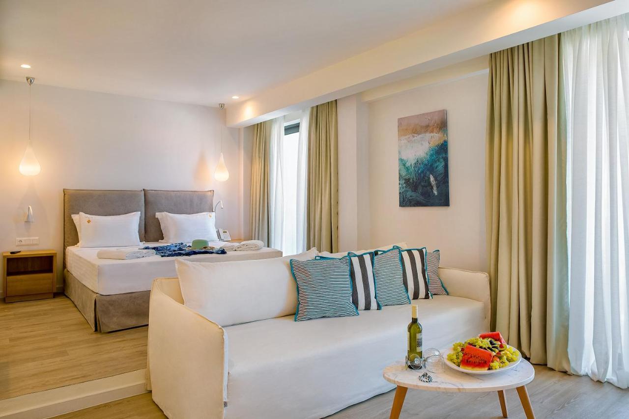 Samian Mare Hotel, Suites&Spa Karlovassi Esterno foto