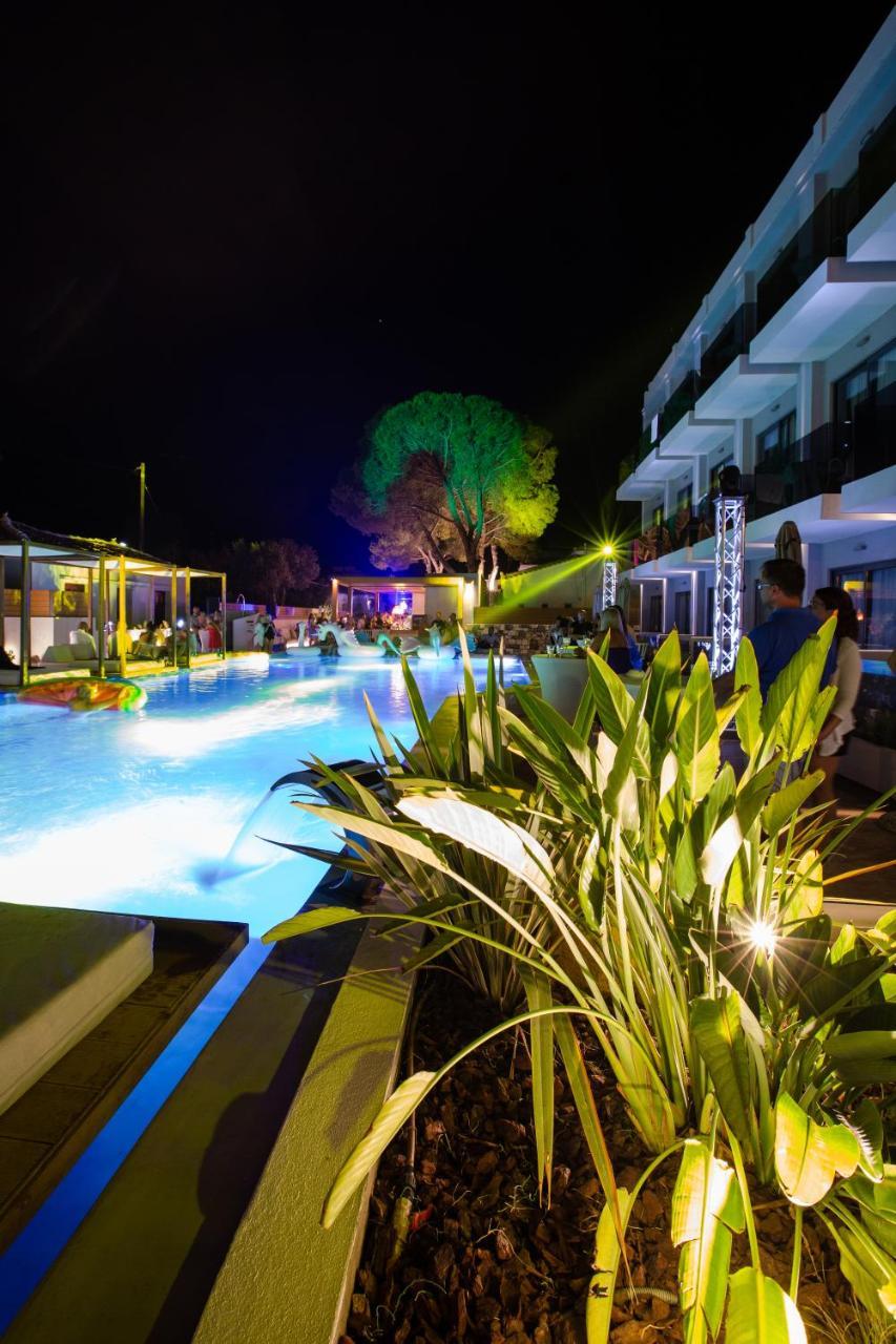 Samian Mare Hotel, Suites&Spa Karlovassi Esterno foto